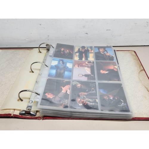 Lot topps the - topps, x-files